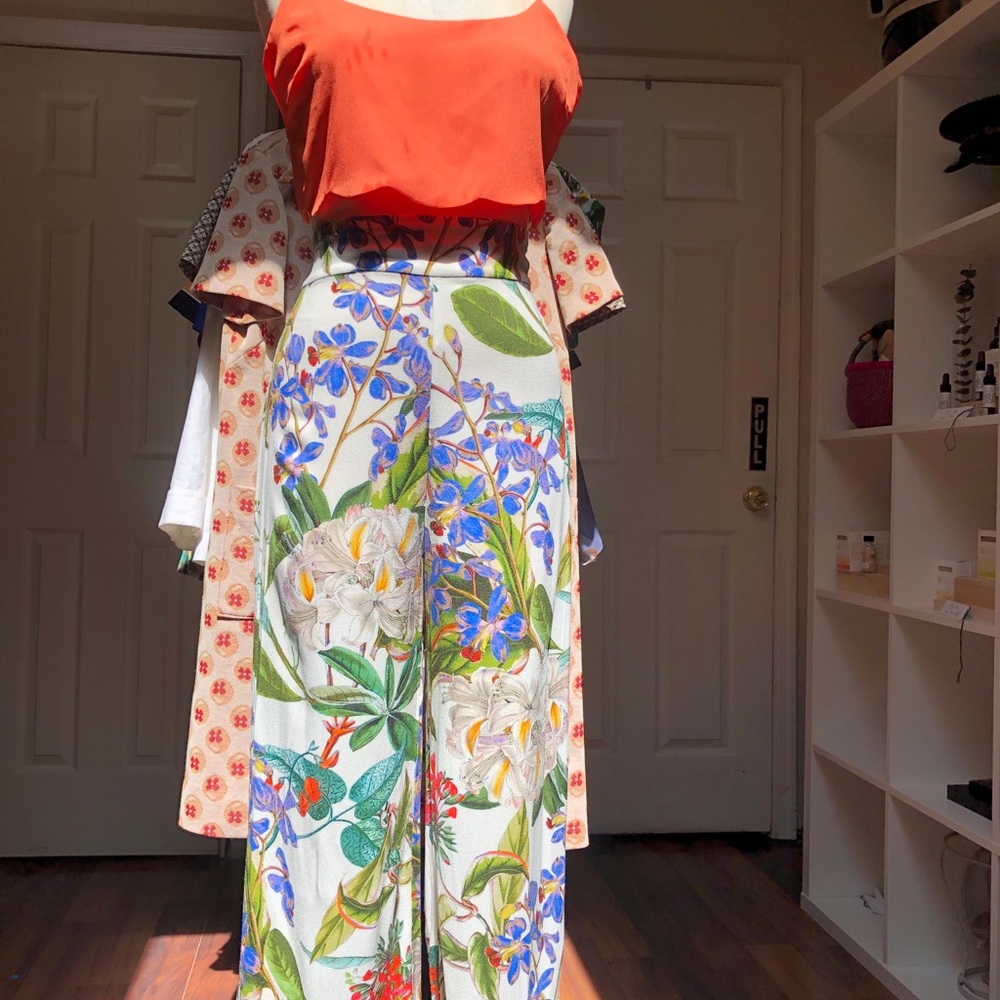 ZARA WOMAN EXOTIC FLORAL PRINT CROPPED PANT